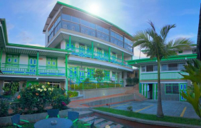  Hotel La Floresta Salento  Саленто
